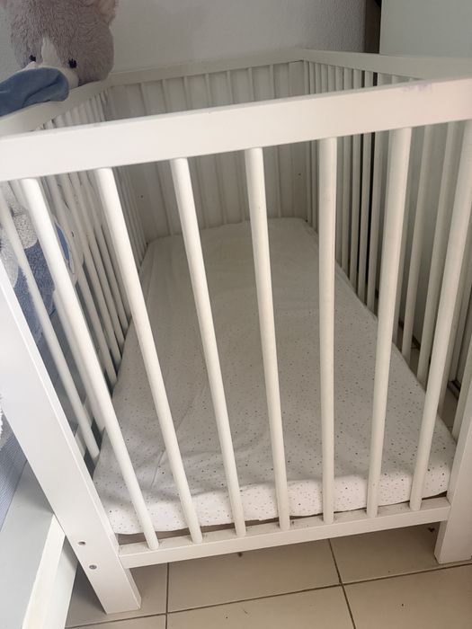 Baby bed with folding crib for baby