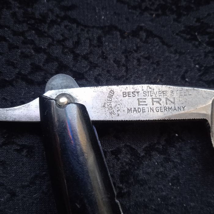 Бритва. Браун. Німеччина.