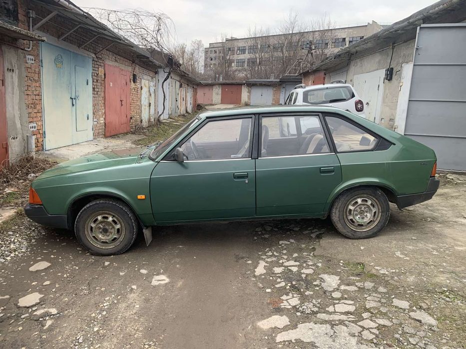 Продам москвич 2141 алеко