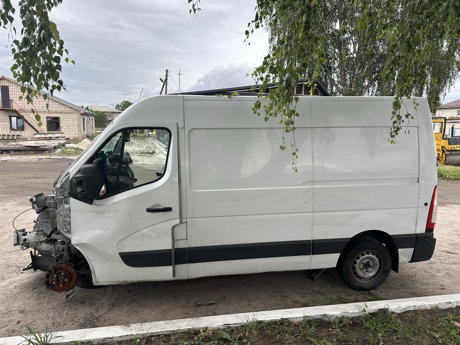 Renault master 4 двері четверть рено мастер