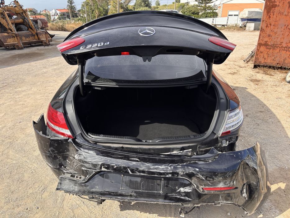 Mercedes c220d coupe edition 1 sinistro