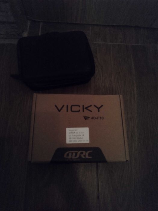 Dron vicky f10 z kamerka