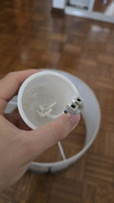 Candeeiro de Teto Completo (Com Lâmpada) – Pronto a Ligar