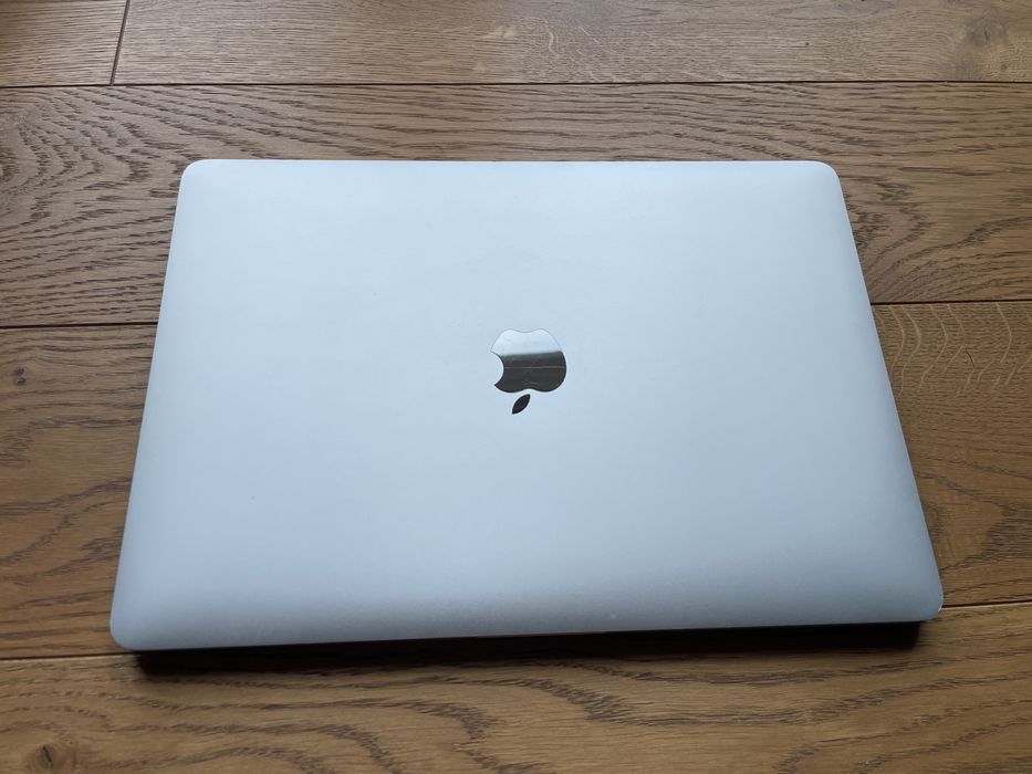 MacBook Pro M1 13”/ 16 GB RAM / 256GM SSD