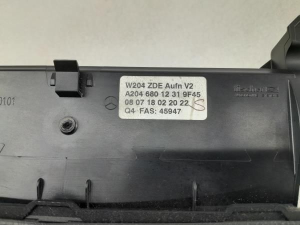 Display / ecrã de informações MERCEDES-BENZ Classe C (W204)