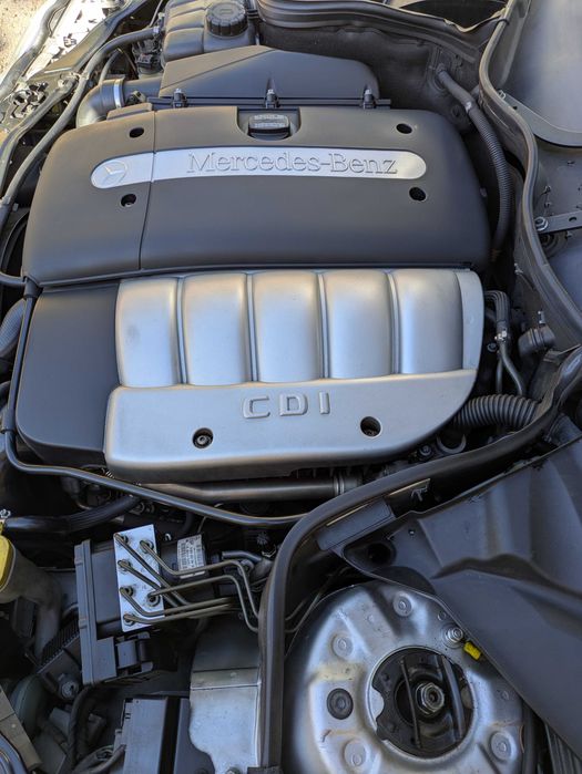Mercedes de Garagem muito bem Estimado
