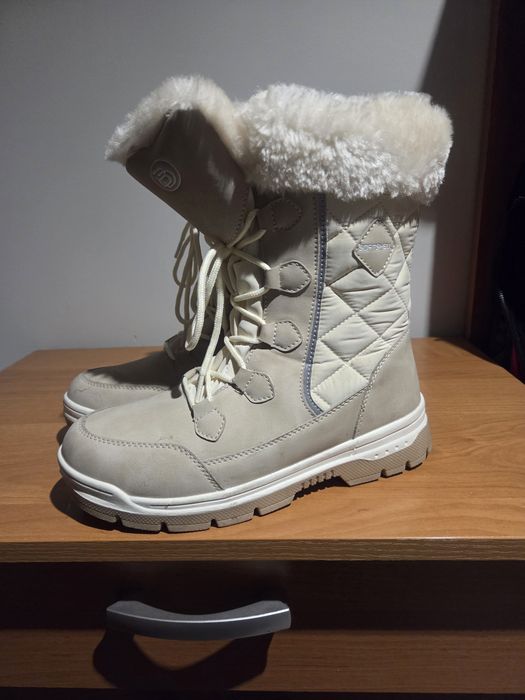 Buty zimowe damskie