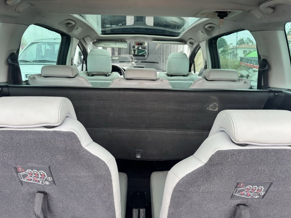 Peugeot 5008 1.6HDi Exclusive 7L