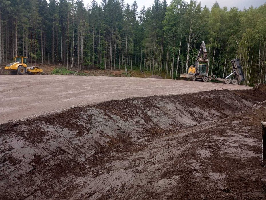 Wykopy ,Roboty Ziemne ,Koparka z rototilt