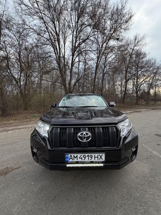 Toyota land cruiser Prado 150