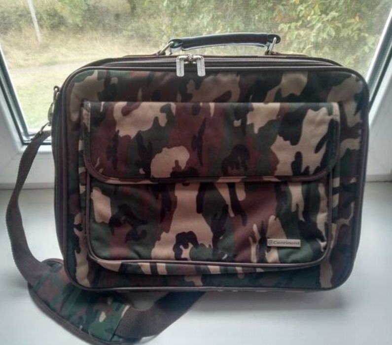 Сумка для ноутбука камуфляж як нова