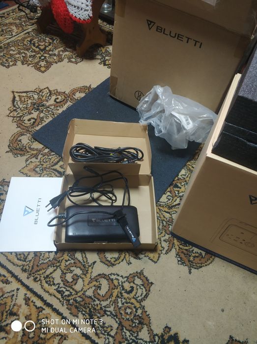 Зарядна станція Bluetti EB70