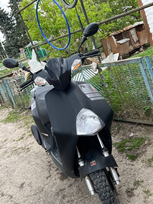 Продам скутер Kallio 2