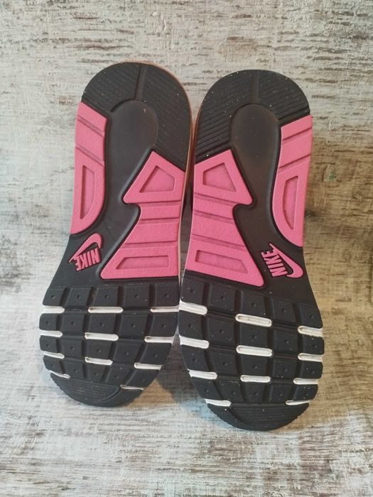 Nike,wysylka gratis.