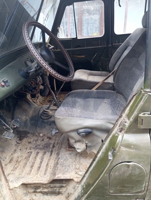 Продам  УАЗ 469 на хорошій резині