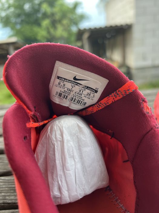 Nike Zoom бігові кросівки розмір 41( 26,5)