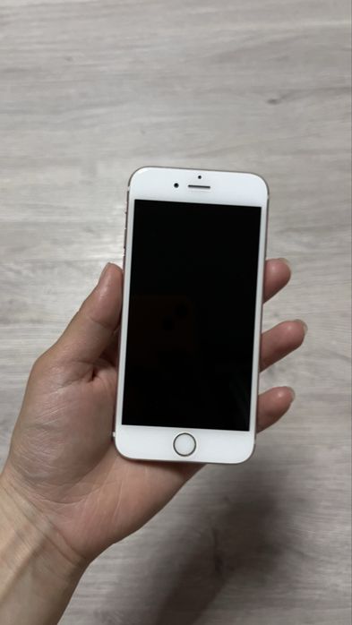 iPhone  6s в гарному стані