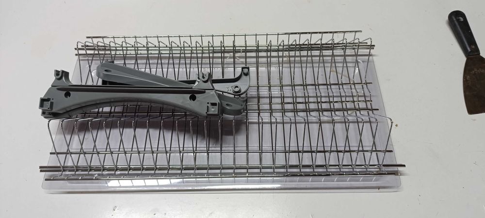 Меблева фурнітура. Сушки для посуду продам