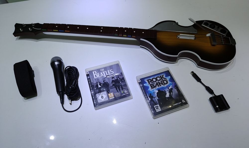 PS3 Guitarra Beatles Hofner + Dongle Original + microfone + jogos