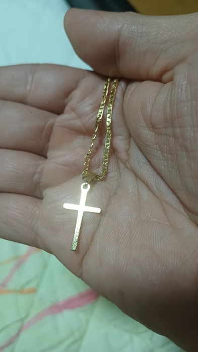 Fio crucifixo  e fio em aço