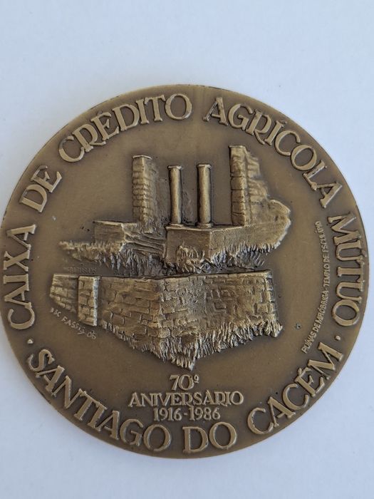 Medalha antiga da Cx. Agricola