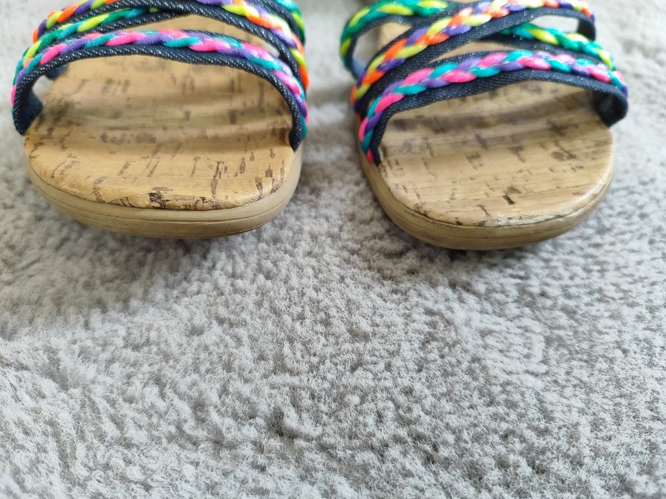 Sandałki granatowe z kolorowymi paskami Graceland r.35.