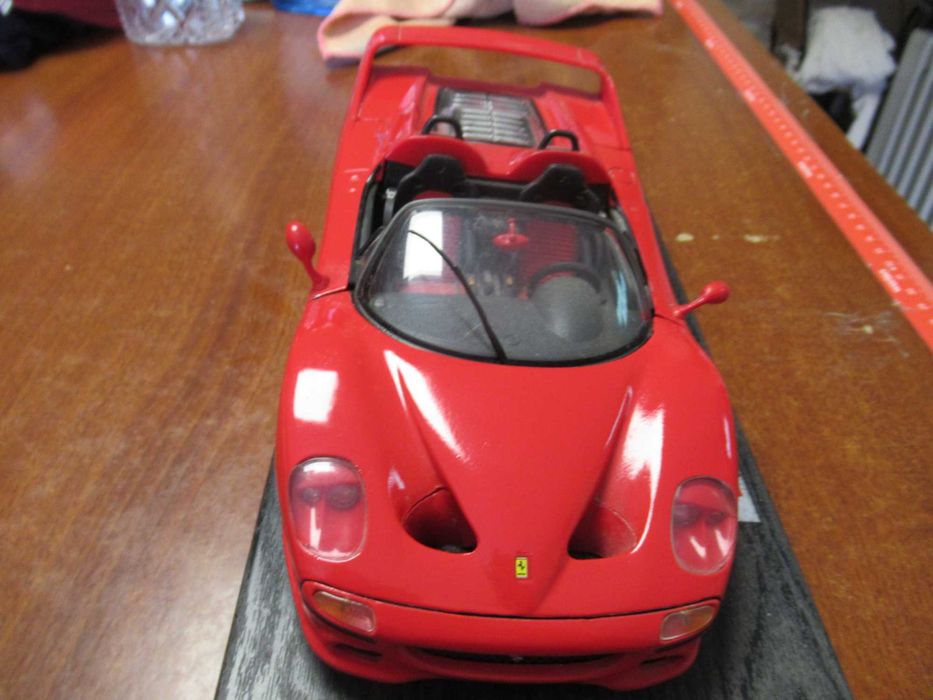 Réplica de Carro   "Ferrari"