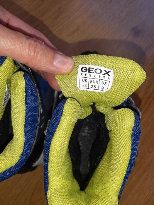 Buty dziecięce zimowe GEOX rozmiar 26
