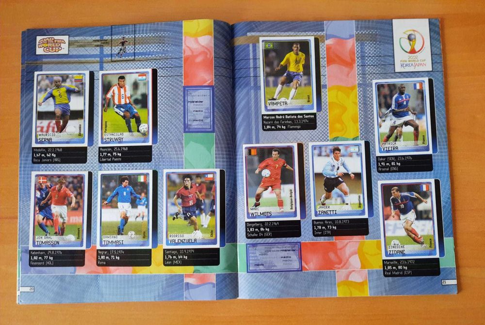 Caderneta Road to Mundial 2002 panini como Nova COMPLETA