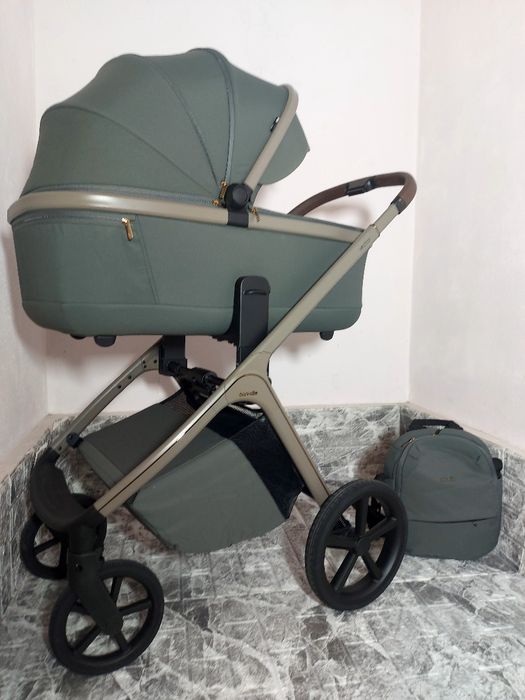 CARRELLO VECTOR 2026 р Новий дизайн та кольори