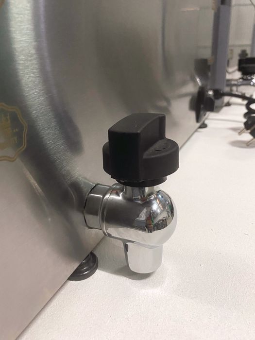 Banho-Maria com Torneira de Drenagem em Promoção