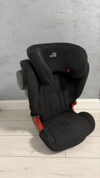 Автокрісло Britax Romer Kidfix 2 S 15-36 кг