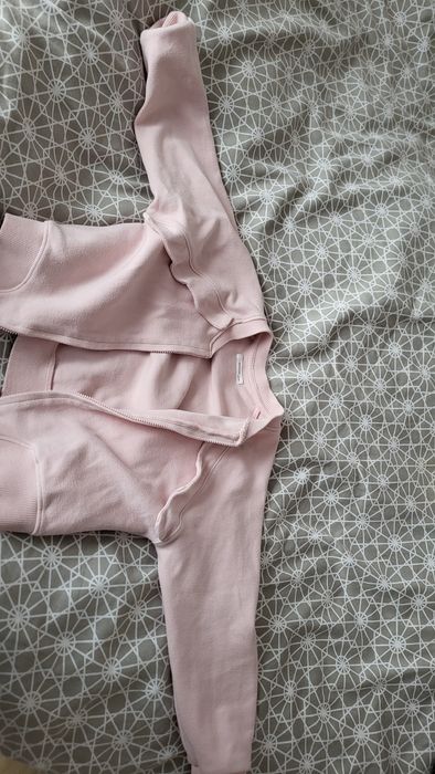 Bluza bawełniana dziecięca firmy Reserved