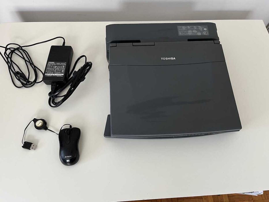 Laptop TOSHIBA - TCRA 8000