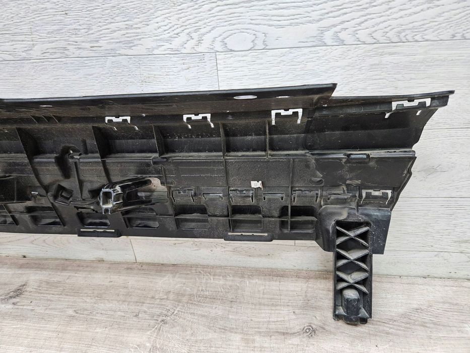 grill przedni przód volkswagen caddy 2k7807231e