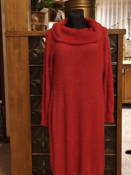 Sukienka dzianinowa , Bodyflirt