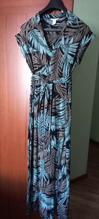 Платье H&M б/у в хорошем состоянии