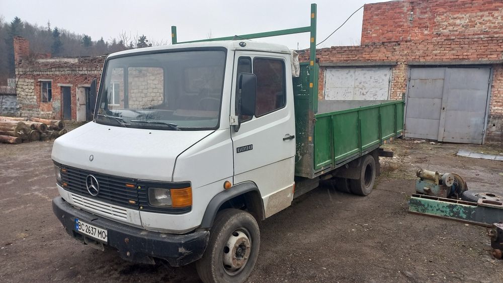 Продам Мерседес  609