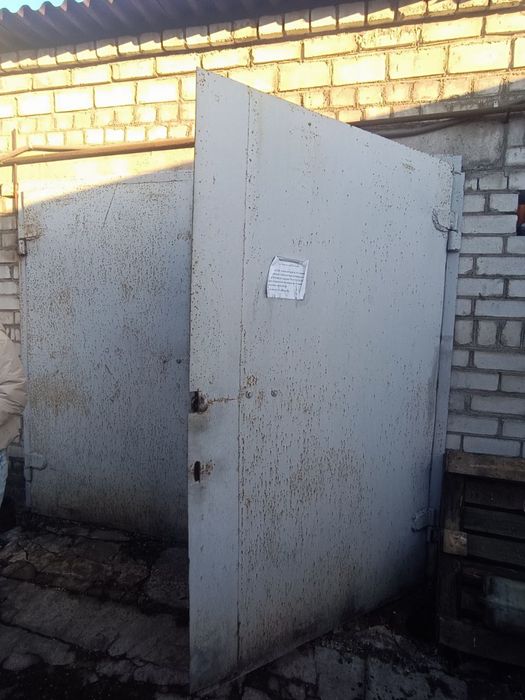 Продам гараж ,город Запорожье
