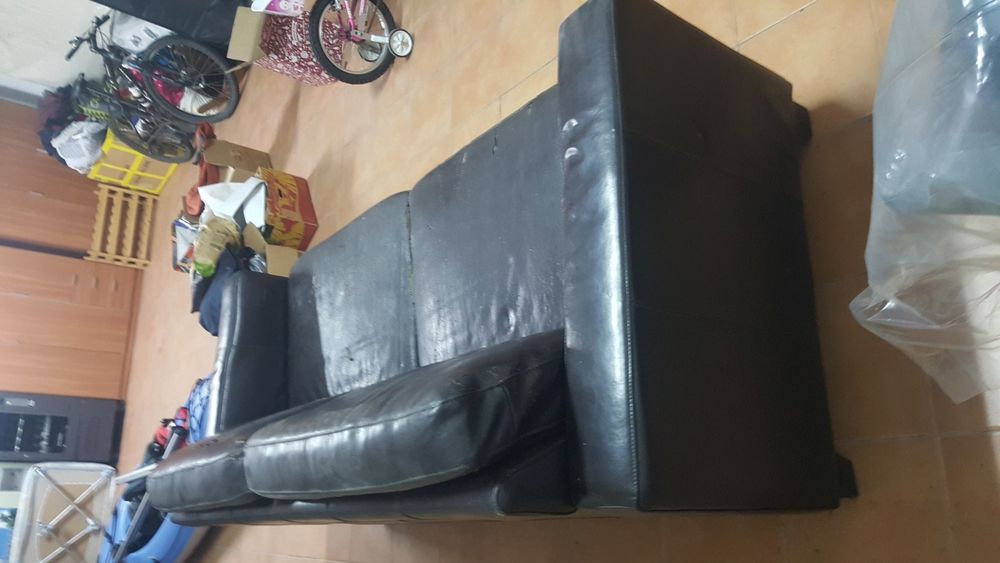 Sofá 4 lugares( para estofar )