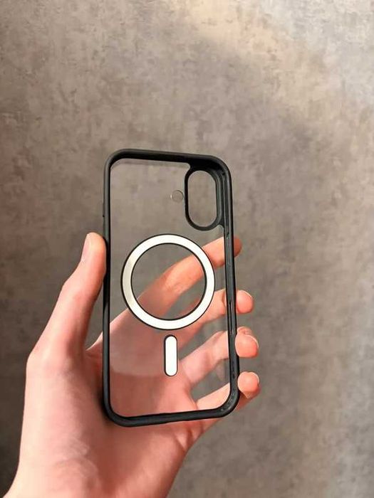 Sprzedam etui Magsafe do IPhone 16