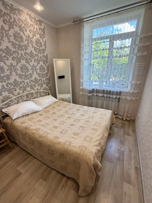 Продаю 2х комнатную квартиру в Центре. Улица Декабристов.