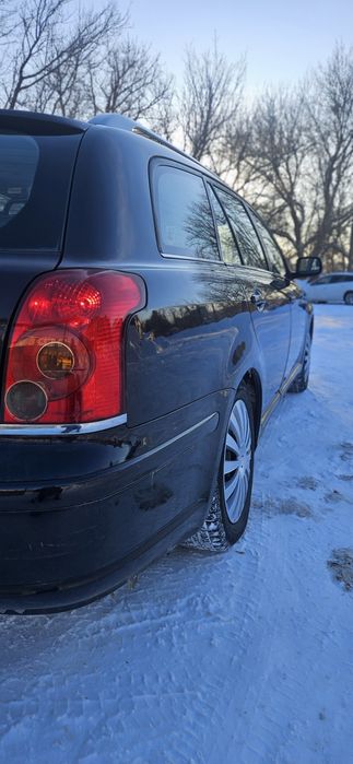 Toyota Avensis 2006 рік 2.0 дизель для військових