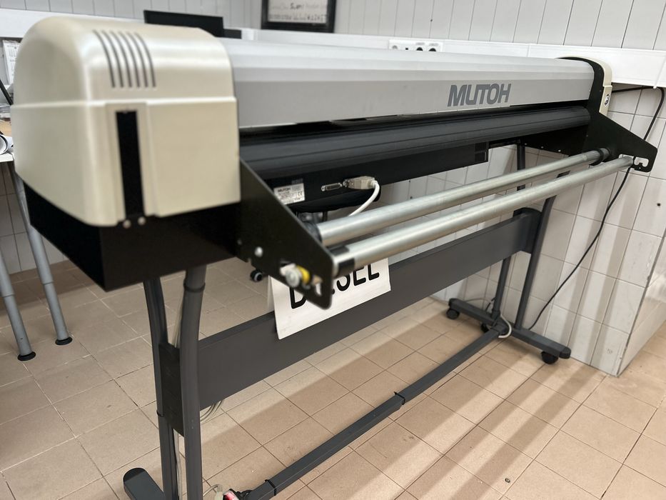 Plotter de corte Mutoh SC 1300487530349389434881