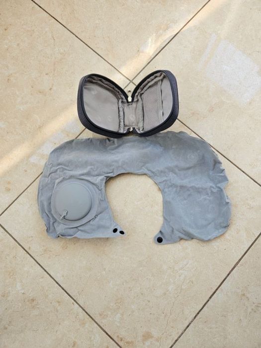 Подушка для подорожей, надувна.