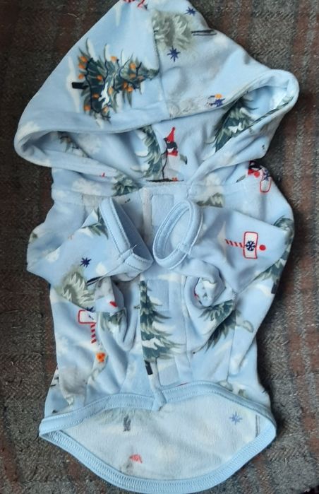 Продам кофточку на собачку,кошечку.