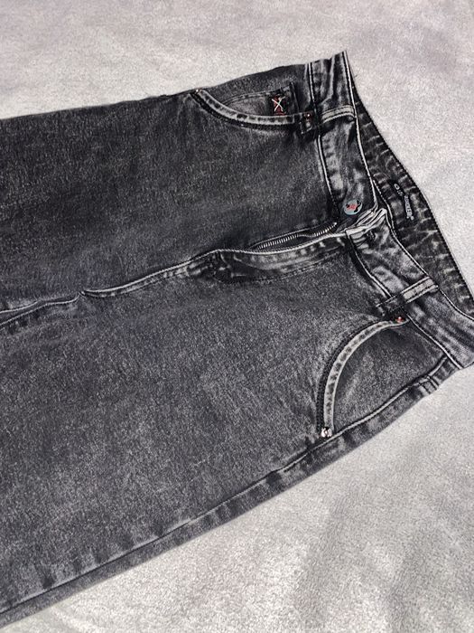 Жіночі джинси Mom