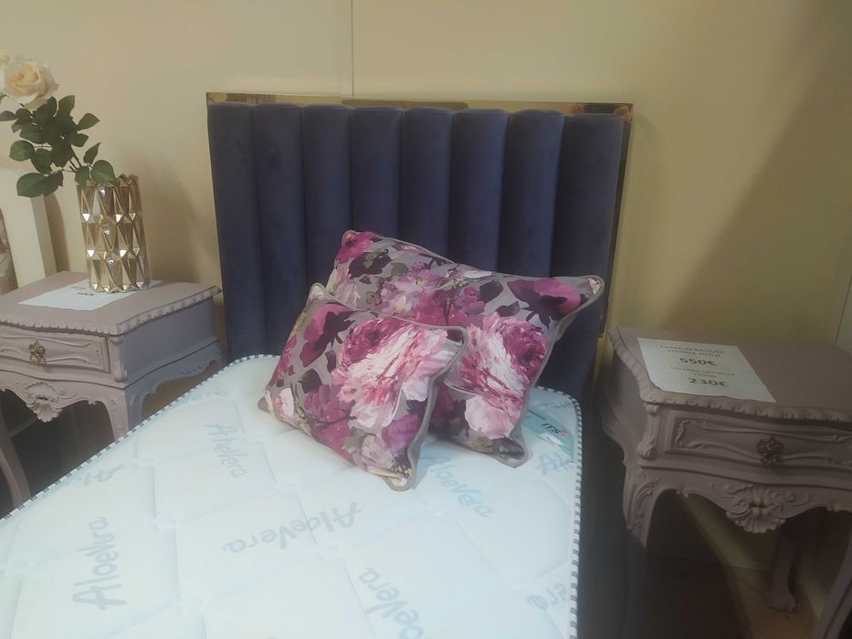 Cama estofada com sommier rebatível + colchão  viscoelástica