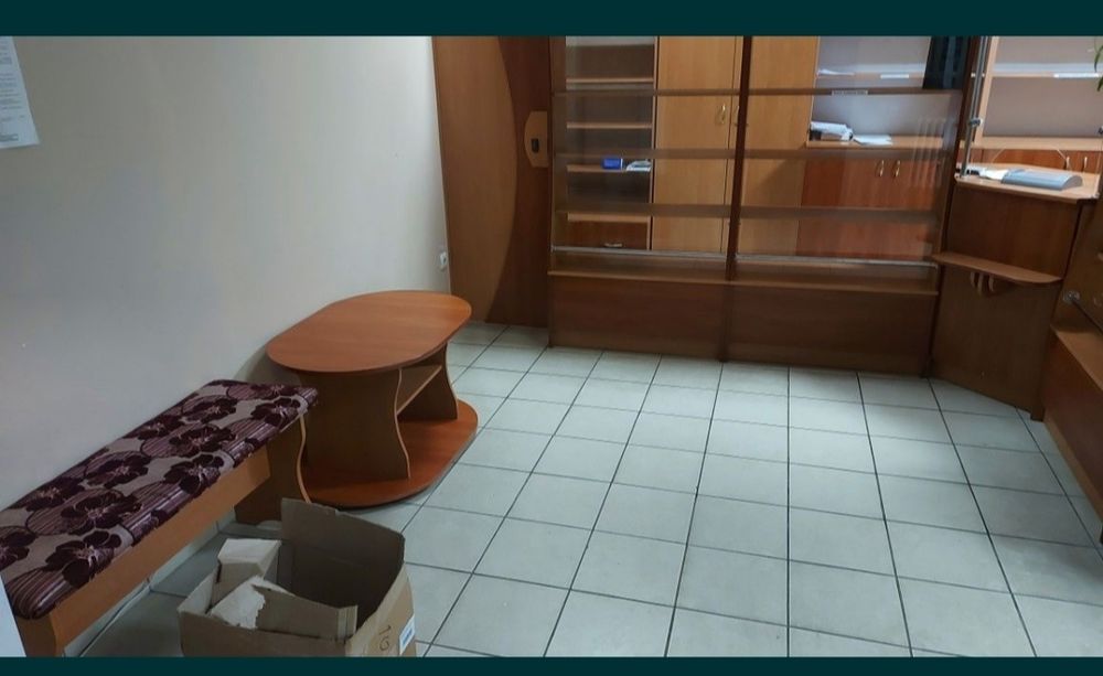 Меблі аптечні в хорошому стані 34к