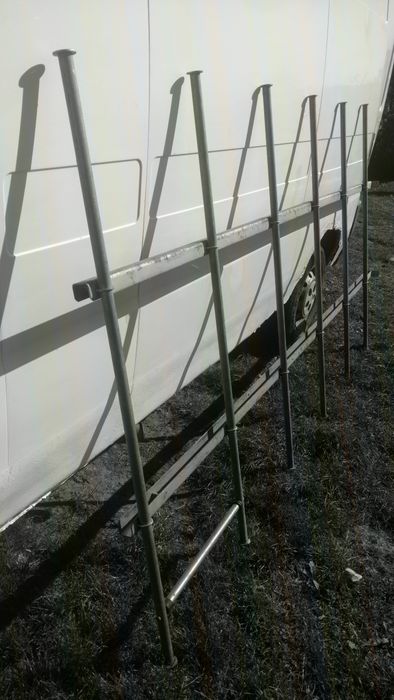 Багажник-вешалка на бус